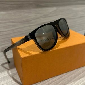 100% AUTHENTIC LOUIS VUITTON MENS SUNGLASSES